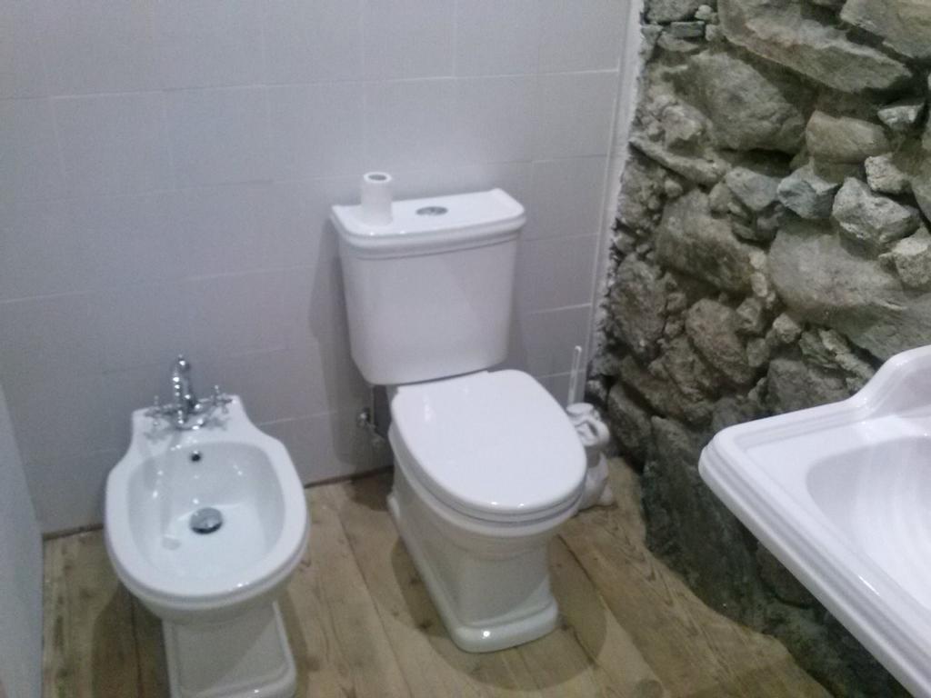 La Corte Di Alzo Pella Habitación foto